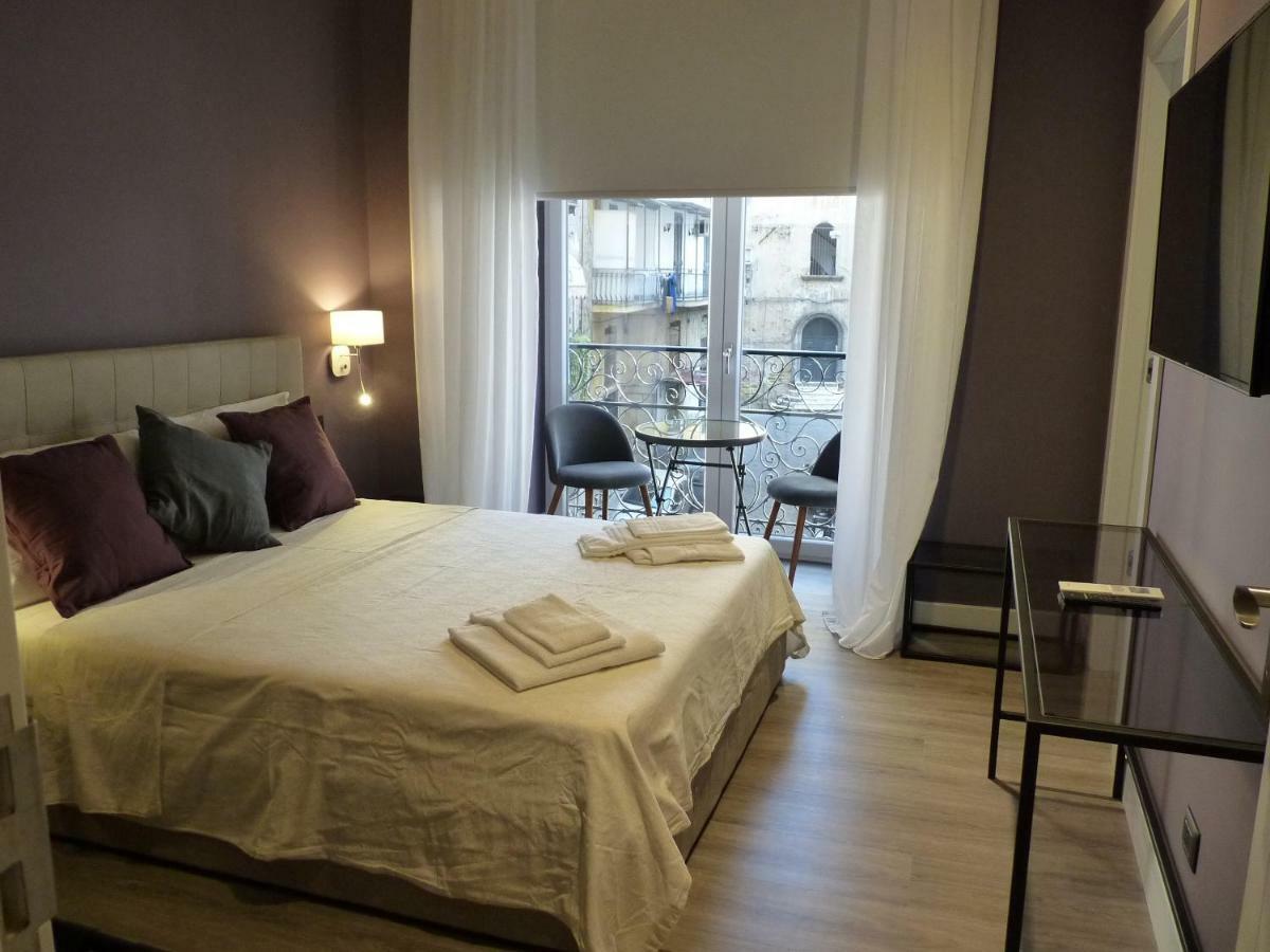 B&B Art House Napoli Bagian luar foto