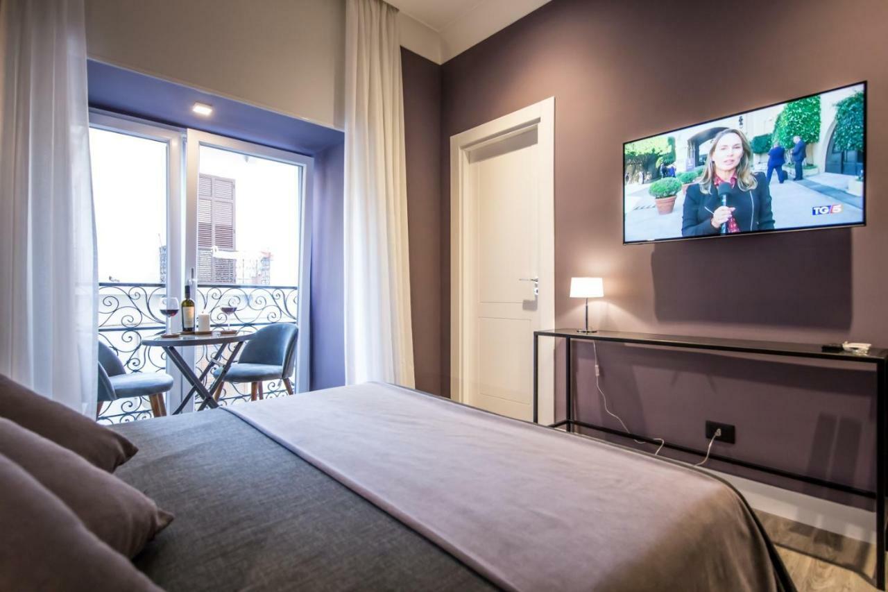 B&B Art House Napoli Bagian luar foto