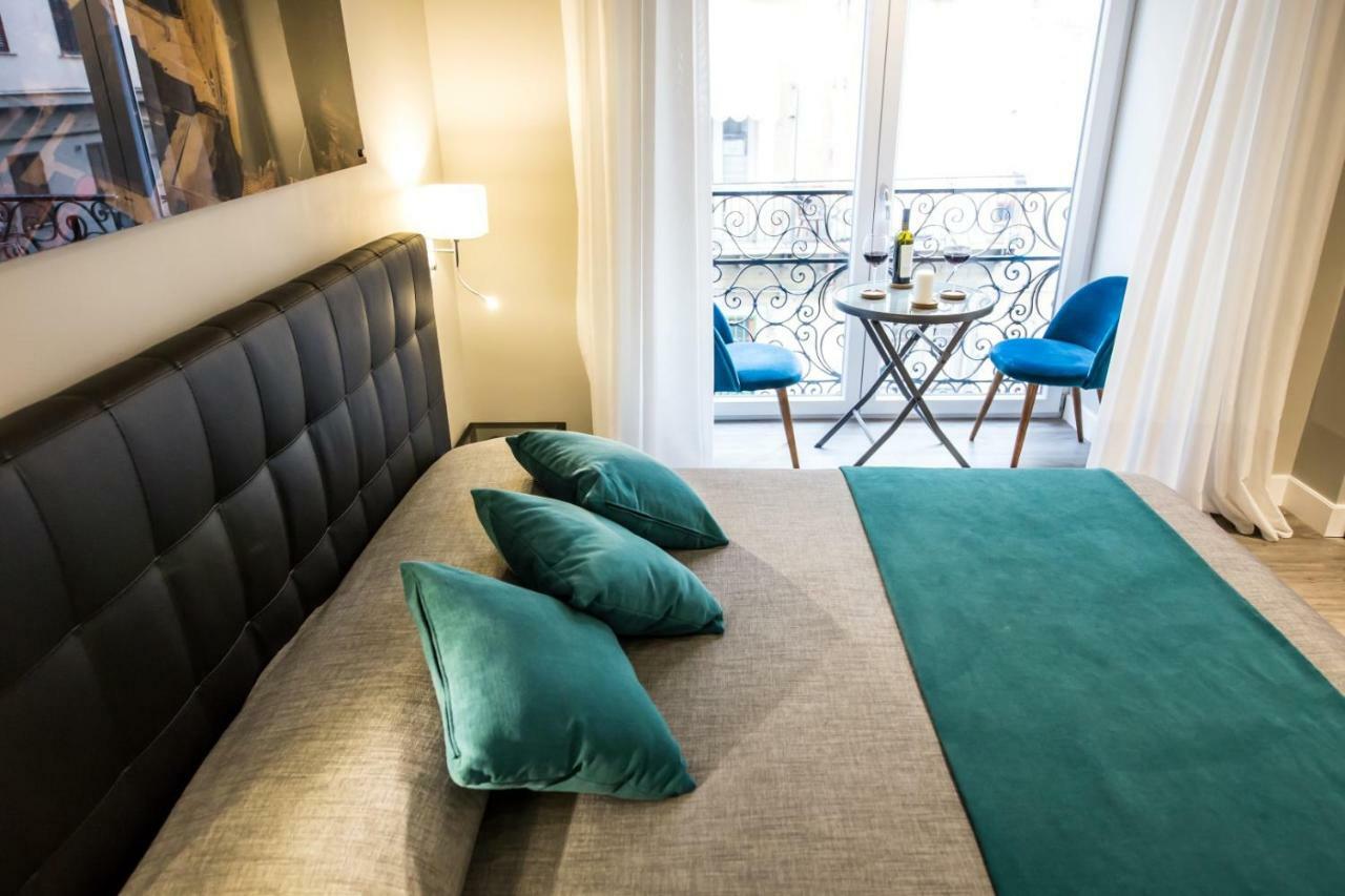 B&B Art House Napoli Bagian luar foto