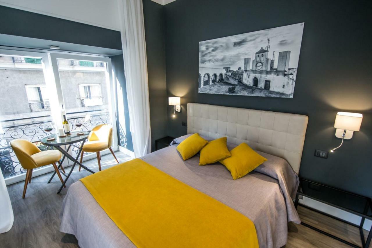 B&B Art House Napoli Bagian luar foto